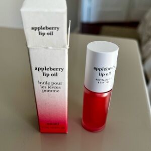 Nooni Appleberry Lip Oil - Revitalizing & Tinting NIB